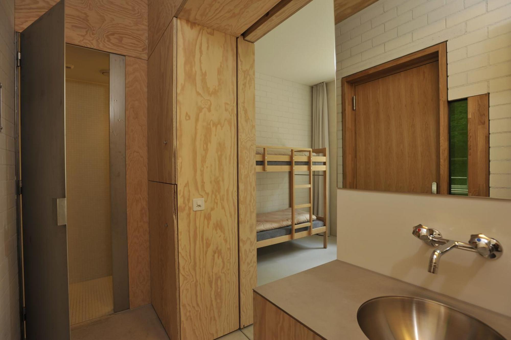 Basel Youth Hostel Экстерьер фото
