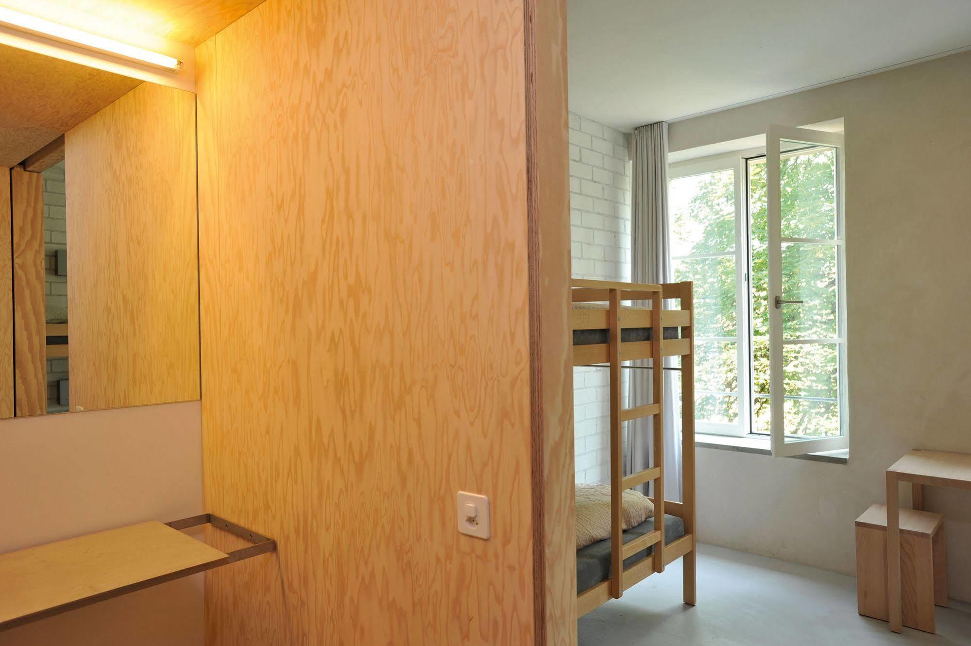 Basel Youth Hostel Экстерьер фото